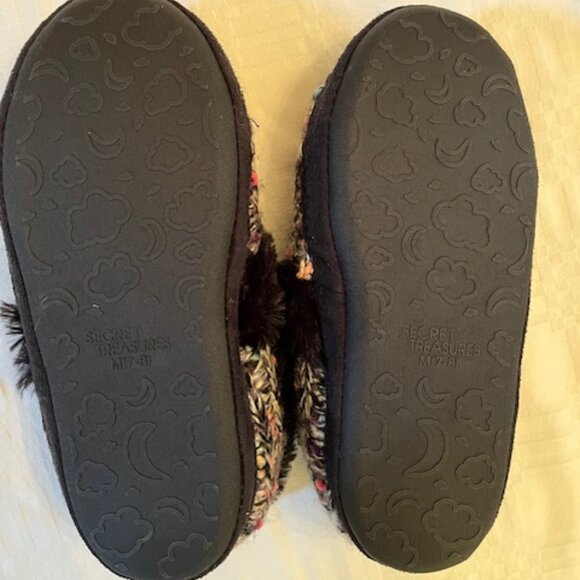 NEW-SECRET TREASURES | Women's Knit Slippers Faux Fur Lining Sequin Accents - Picture 6 of 9